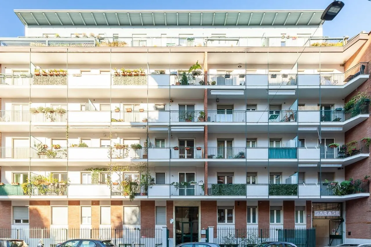 New Loft Close To Porta Vittoria - A.C. - Wifi Milan Apartment